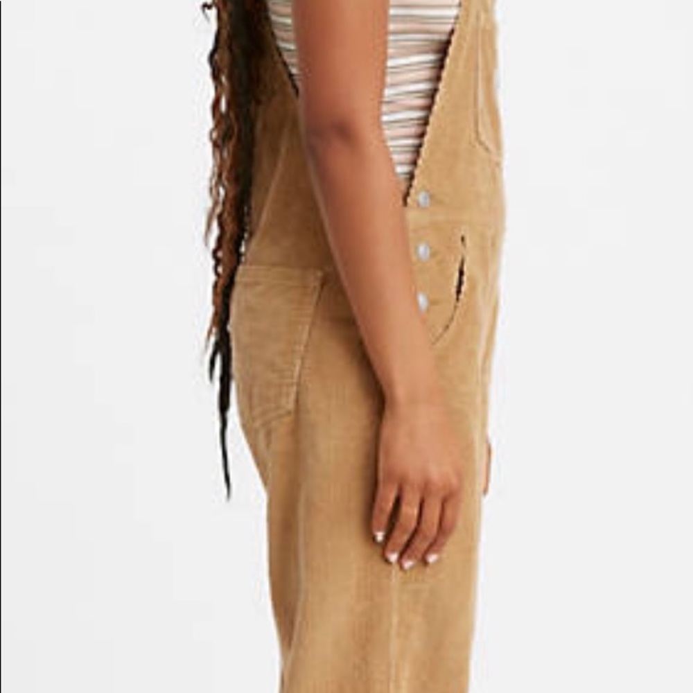 Levi’s Corduroy Overalls NEW vintage look!
